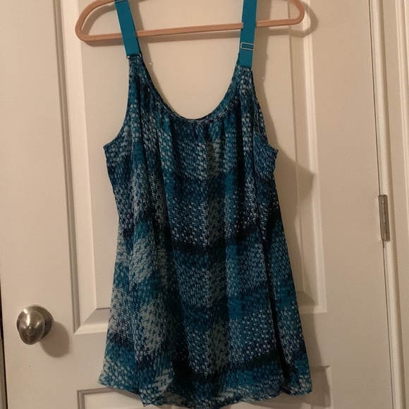 Lane Bryant swing tank blues, black & white size 28 lined in solid aqua blue. - Picture 5 of 10
